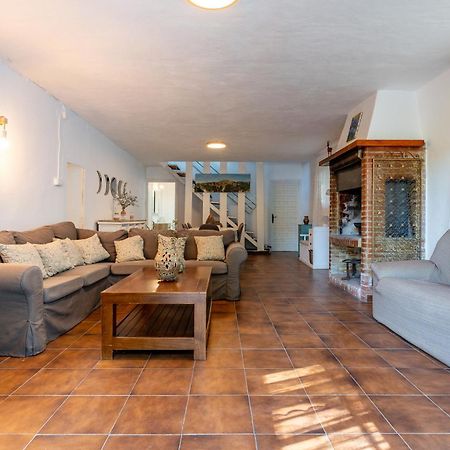 Cortijo La Zahurdilla Yunquera Exteriör bild