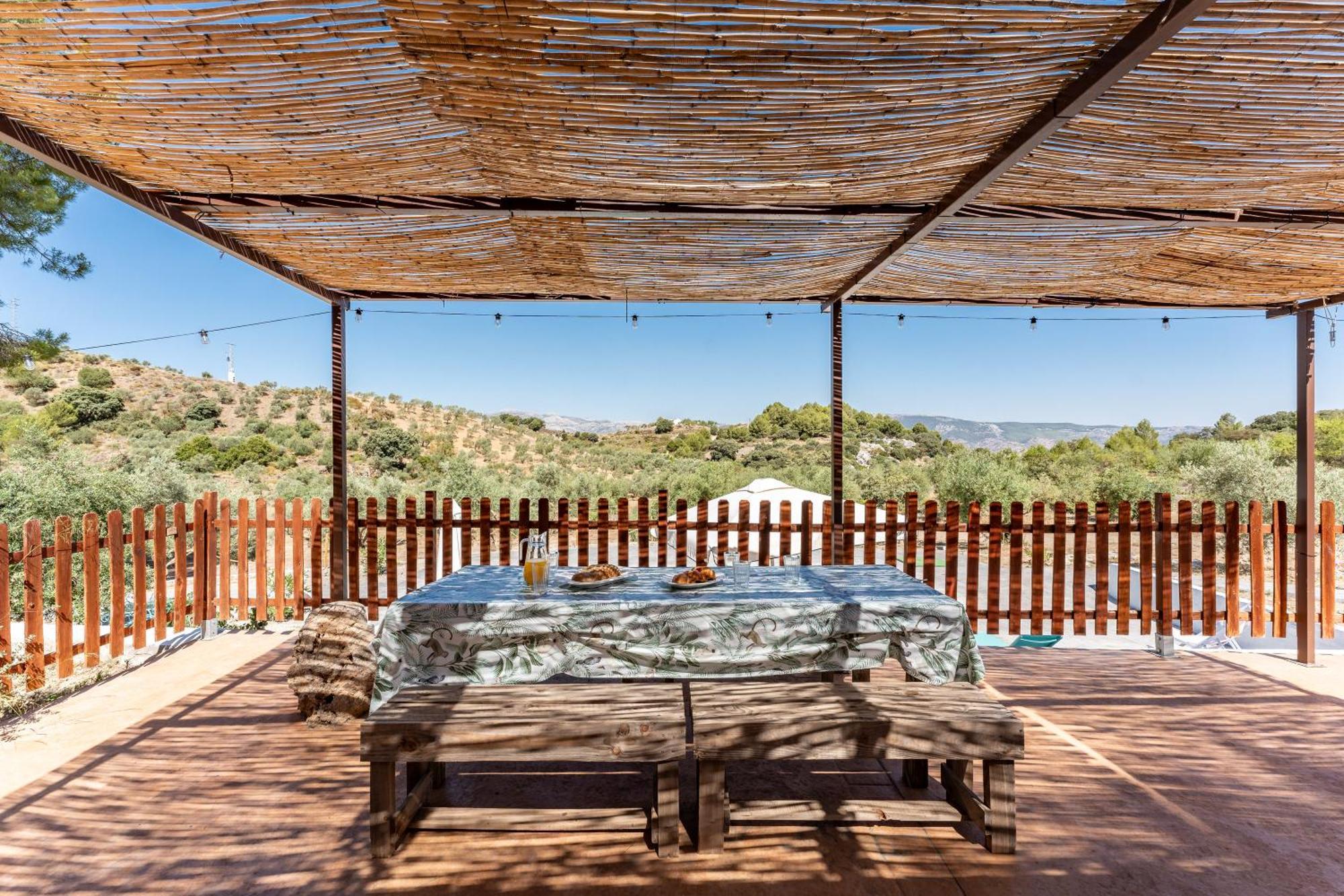 Cortijo La Zahurdilla Yunquera Exteriör bild